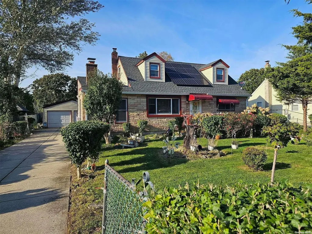10 Brown Street Riverhead NY 11901