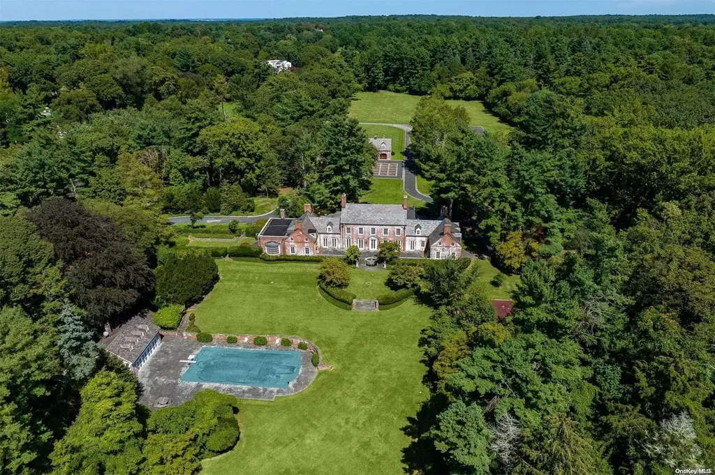 873 Cedar Swamp Road Old Brookville NY 11545