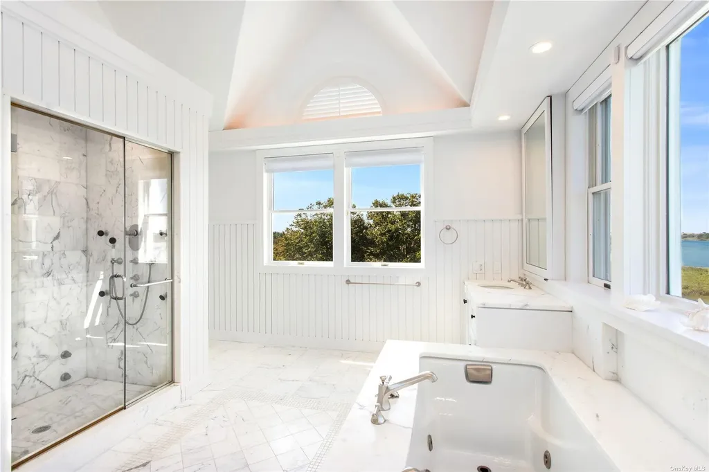 157 Dune Road Quogue NY 11959