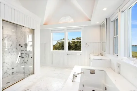 157 Dune Road Quogue NY 11959