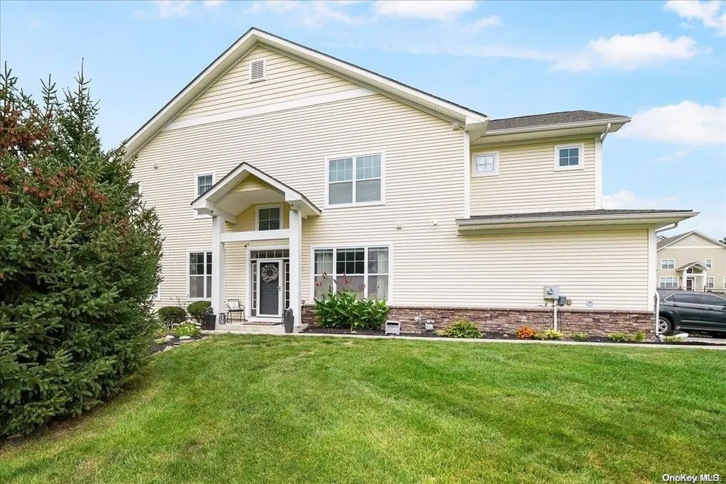 1 Highrose Ridge Way Middletown NY 10940