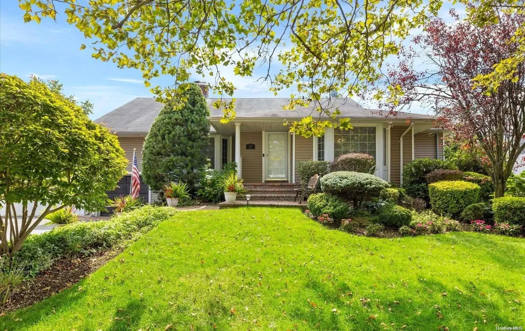 37 Maiden Lane Jericho NY 11753