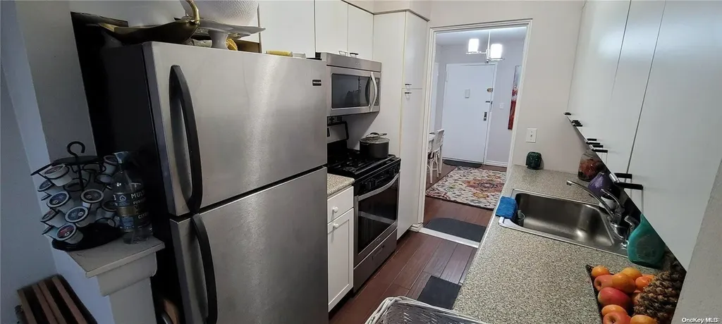 55 S Bergin Place Freeport NY 11520