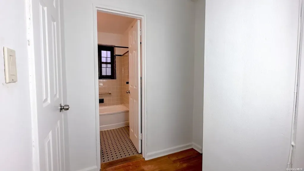 102-55 67th Road Forest Hills NY 11375