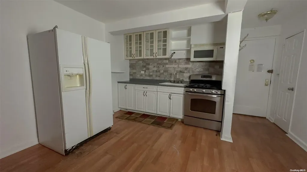 102-55 67th Road Forest Hills NY 11375