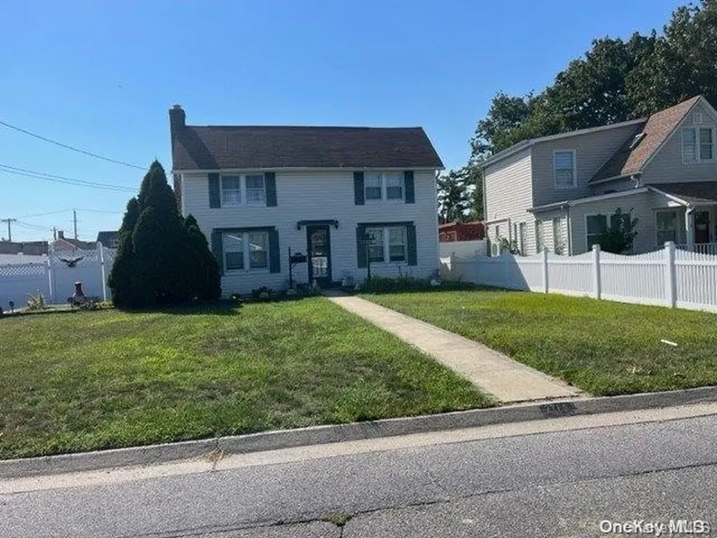 2788 Central Avenue Baldwin NY 11510