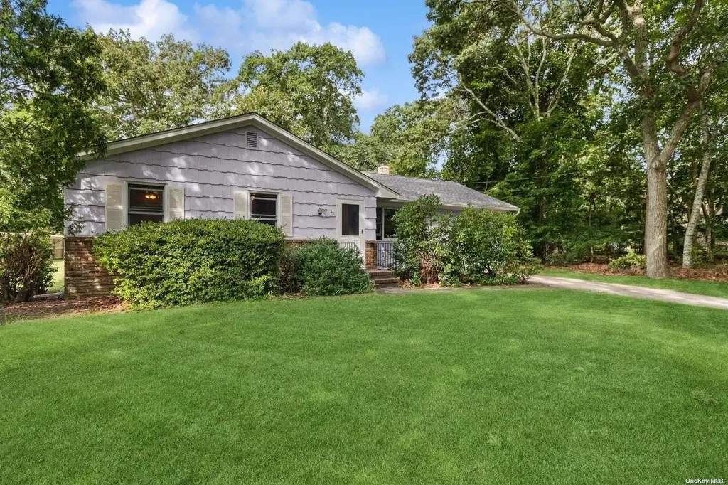 45 Yale Drive Hampton Bays NY 11946