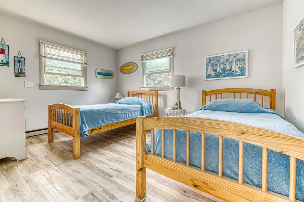 1355 Watersedge Way Southold NY 11971