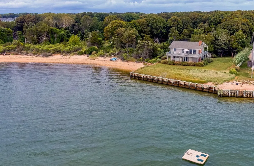 1355 Watersedge Way Southold NY 11971