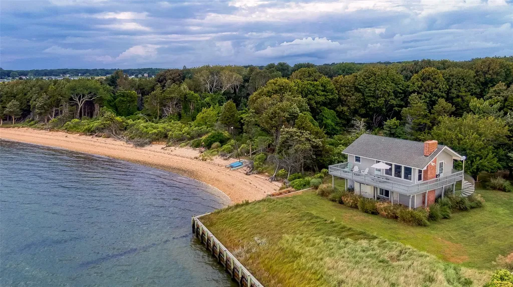 1355 Watersedge Way Southold NY 11971