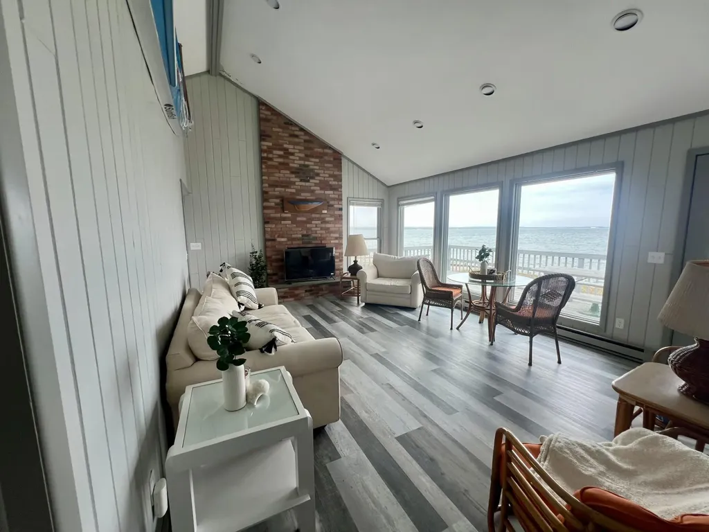 1355 Watersedge Way Southold NY 11971