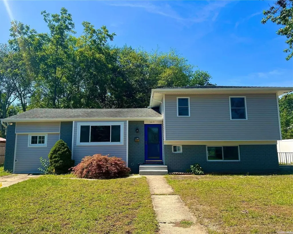 384 W 24th Street Deer Park NY 11729