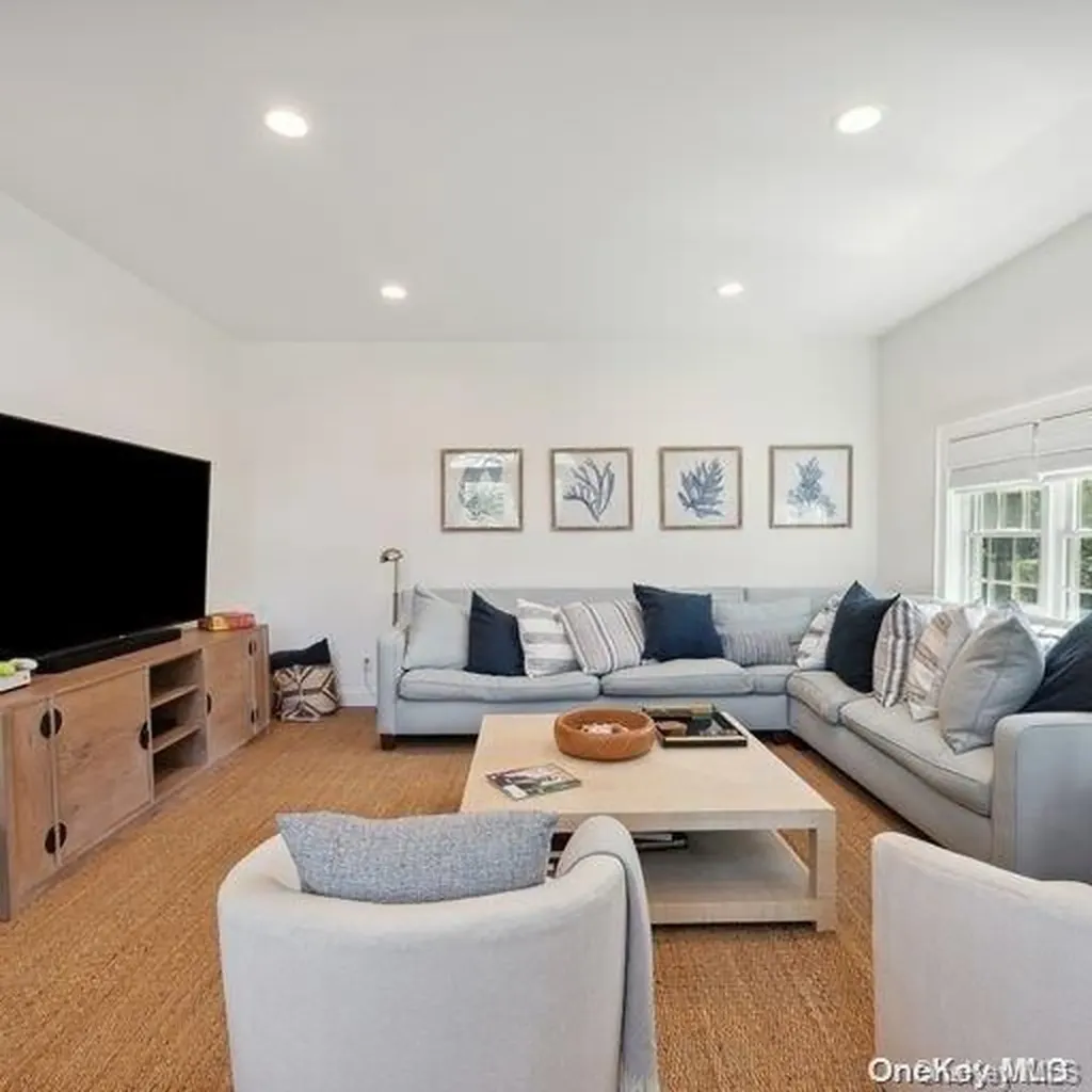 3 Willow Lane Quogue NY 11959