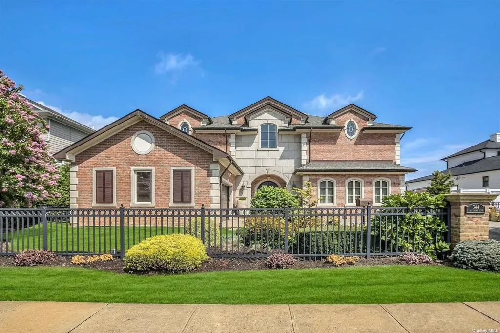 344 E Shore Drive Massapequa NY 11758