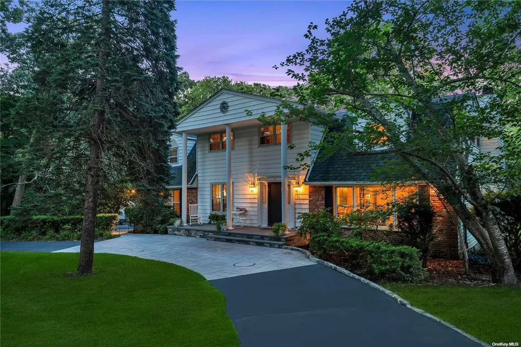 11 Norman Drive Shoreham NY 11786