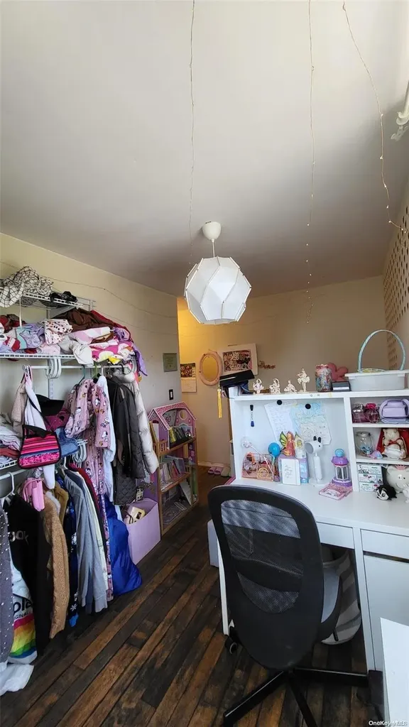 193 Graham Avenue Brooklyn NY 11206