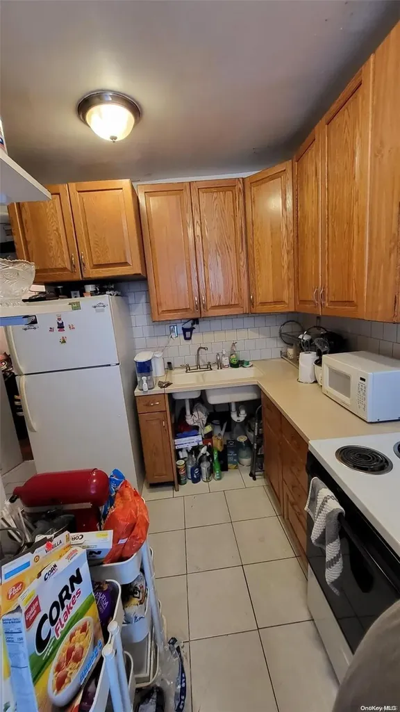 193 Graham Avenue Brooklyn NY 11206