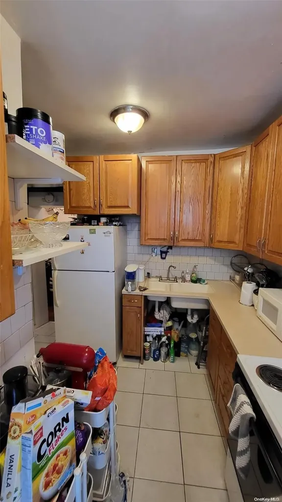 193 Graham Avenue Brooklyn NY 11206