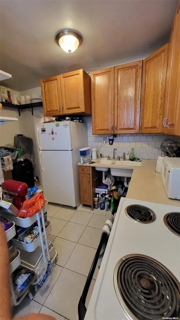 193 Graham Avenue Brooklyn NY 11206