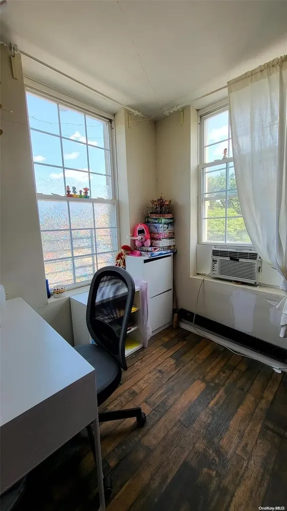 193 Graham Avenue Brooklyn NY 11206