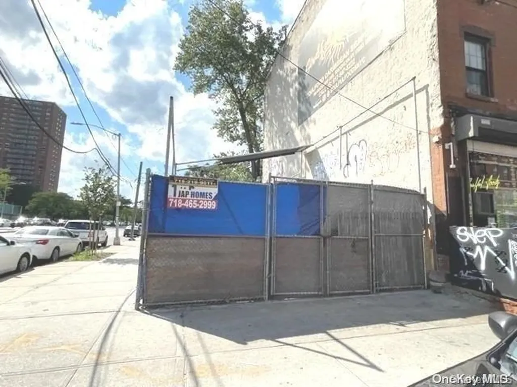 196 Rockaway Avenue Brooklyn NY 11233