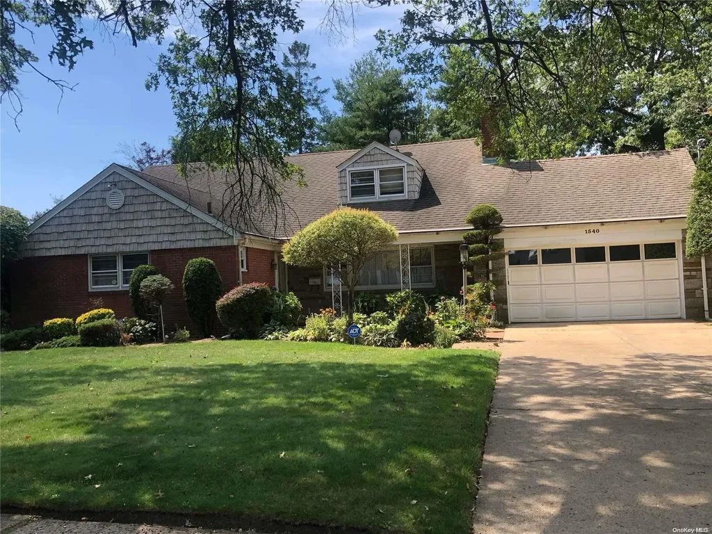 1540 Coolidge Avenue North Baldwin NY 11510
