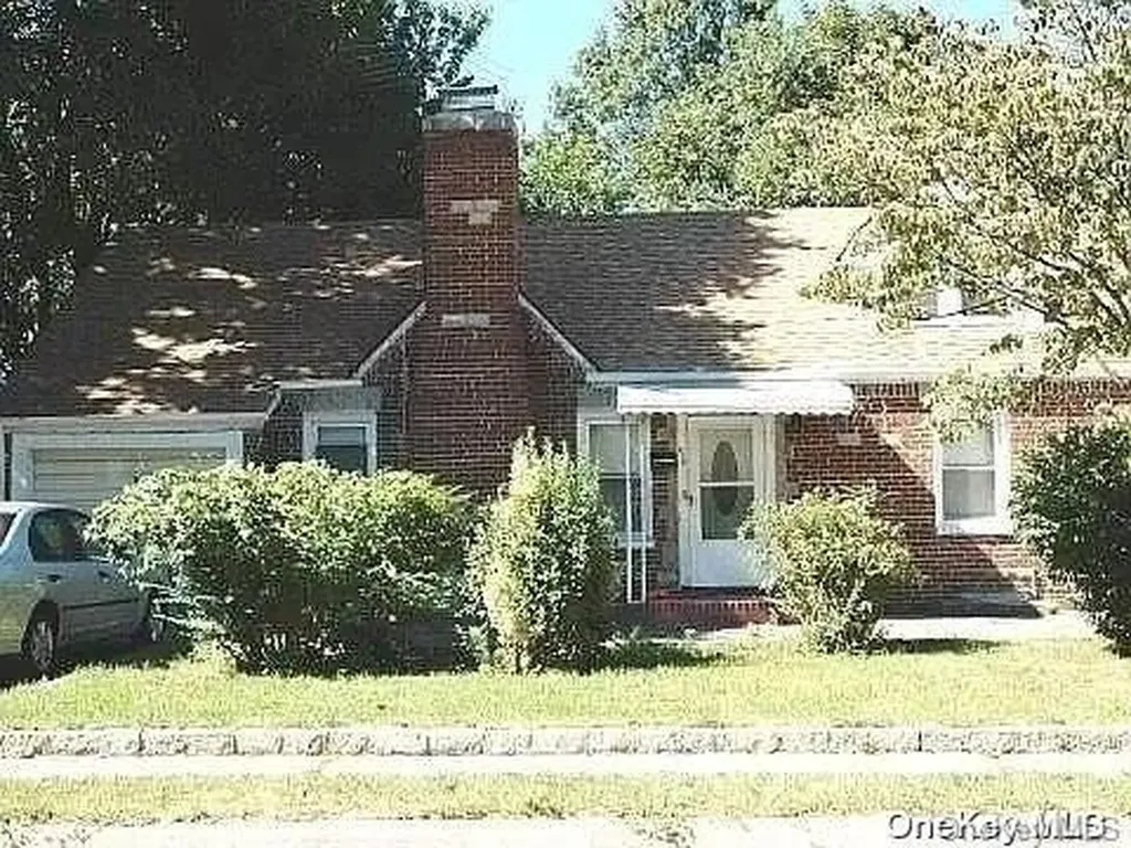 Uniondale NY 11553