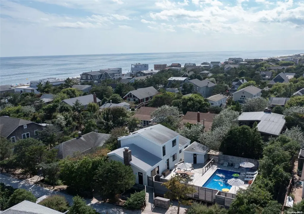220 Cottage Walk Ocean Beach NY 11770