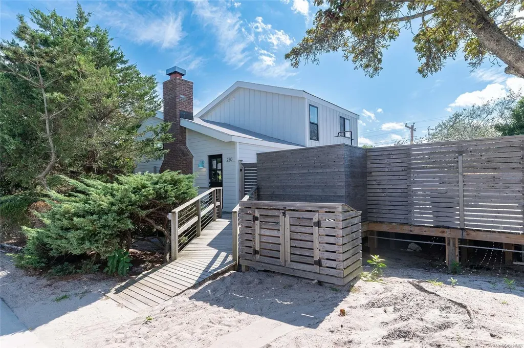 220 Cottage Walk Ocean Beach NY 11770