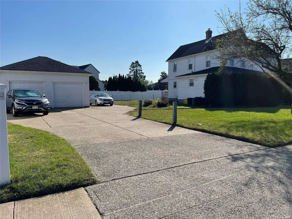 370 Stewart Avenue Bethpage NY 11714