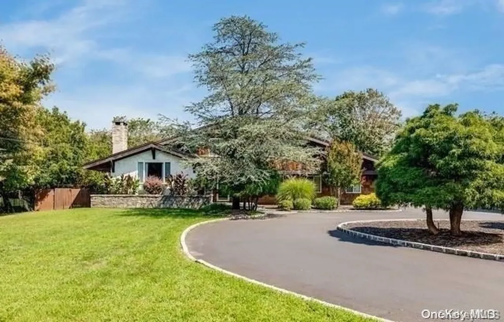 377 Ocean Avenue Islip NY 11751