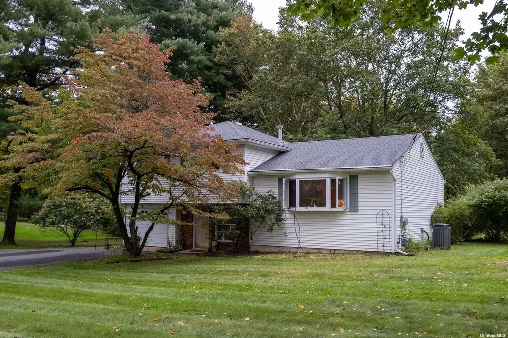 647 New Hempstead Road Spring Valley NY 10977