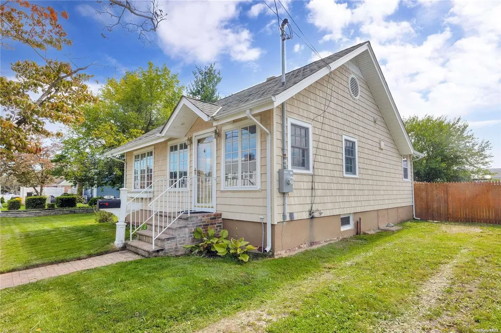 10 Walnut Avenue Farmingdale NY 11735