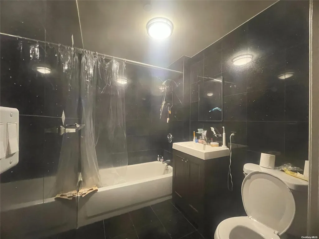 140-26 Cherry Avenue Flushing NY 11355