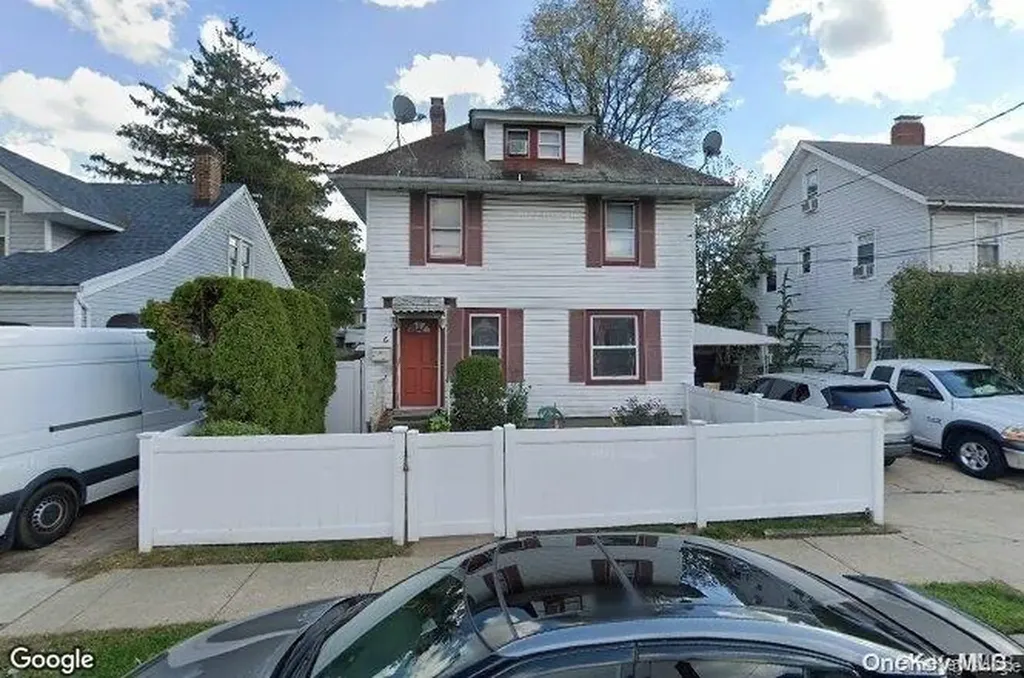 6 Duryea Place Hempstead NY 11550