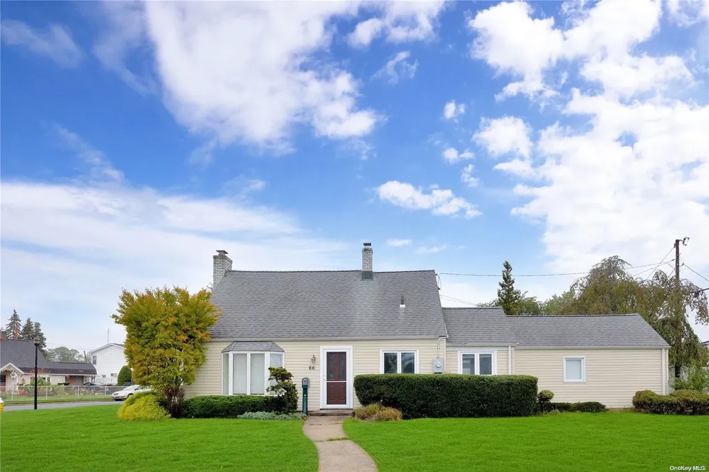 66 Harness Lane Levittown NY 11756
