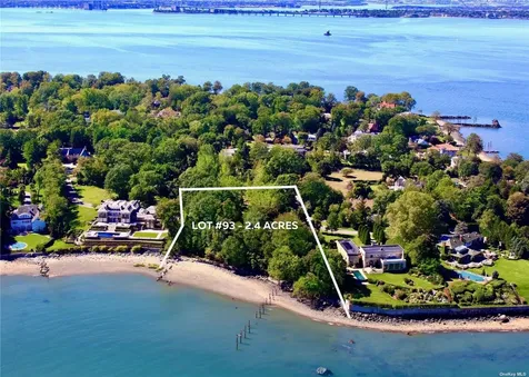 91 Gatsby Lane Great Neck NY 11024