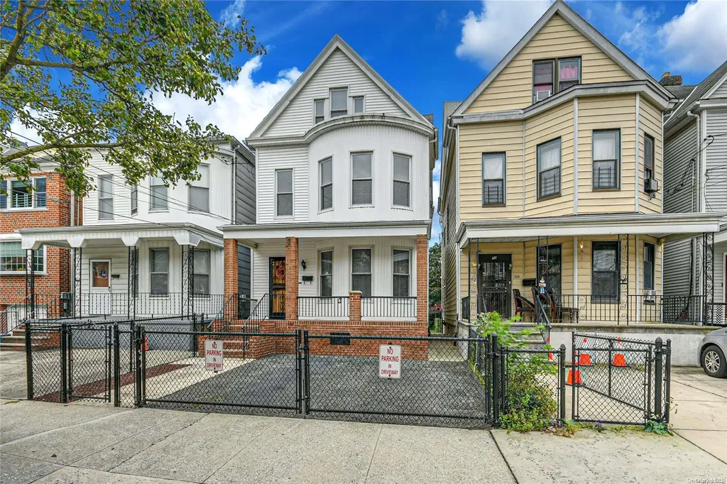 74 E 236th Street Bronx NY 10470
