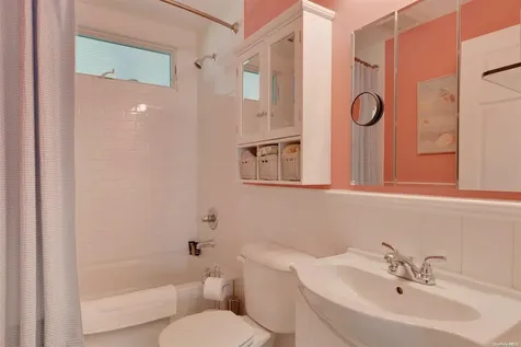 285 Middleton Road Greenport NY 11944