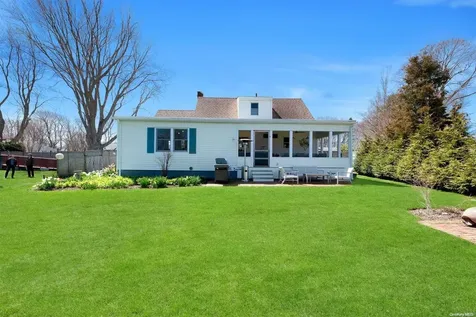 285 Middleton Road Greenport NY 11944