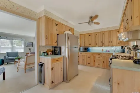 285 Middleton Road Greenport NY 11944