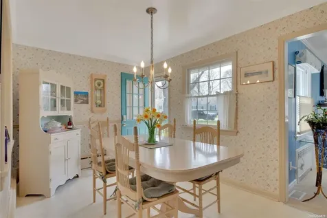 285 Middleton Road Greenport NY 11944