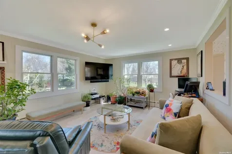 285 Middleton Road Greenport NY 11944