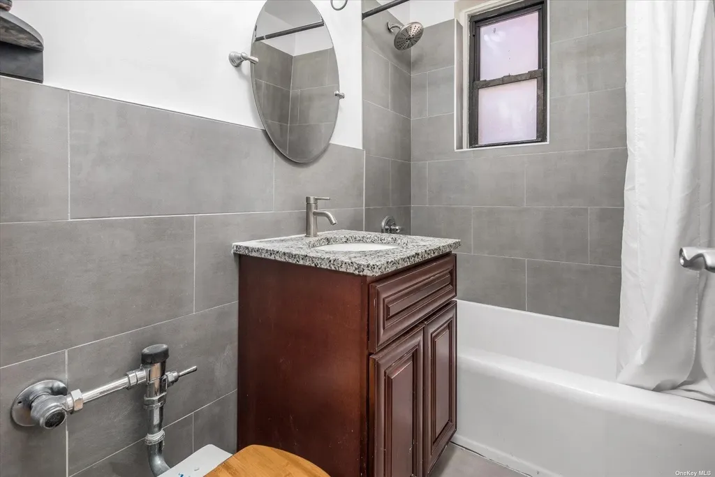 65-15 38th Avenue Woodside NY 11377