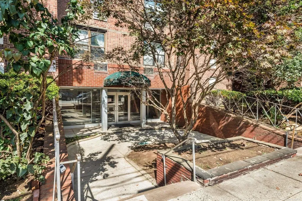 65-15 38th Avenue Woodside NY 11377