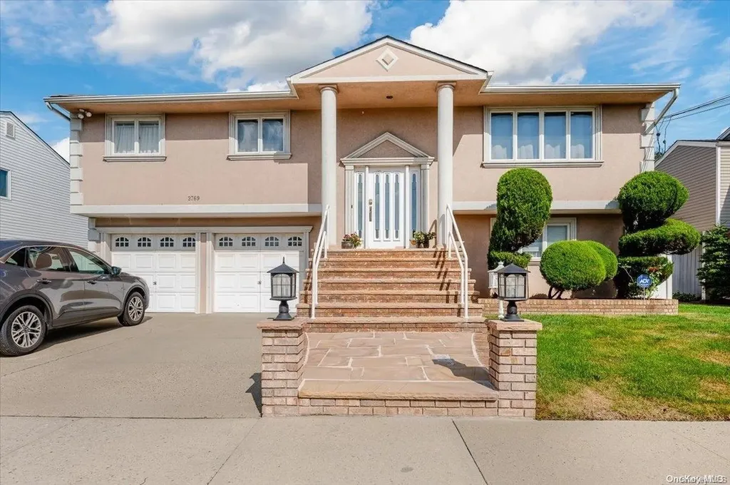 3769 Carrel Boulevard Oceanside NY 11572