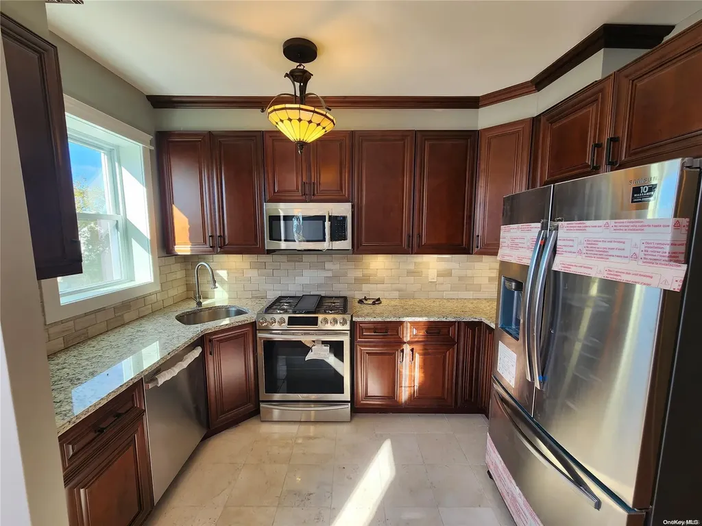 944 E 80th Street Brooklyn NY 11236