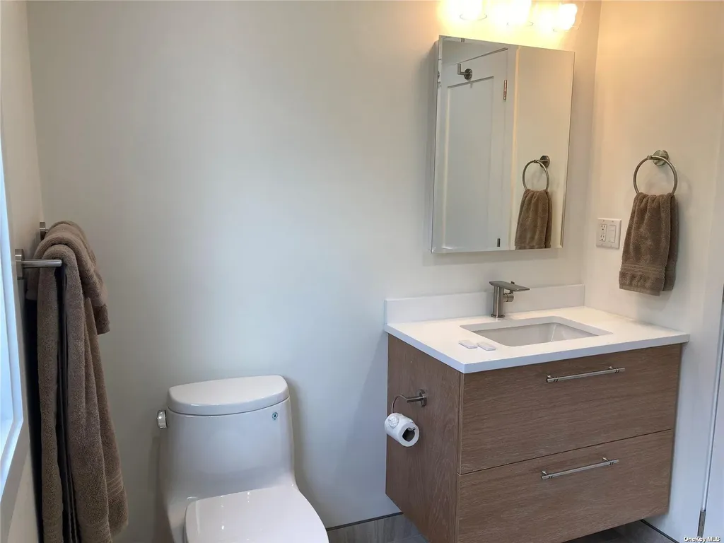 25 Moose Trail Cutchogue NY 11935