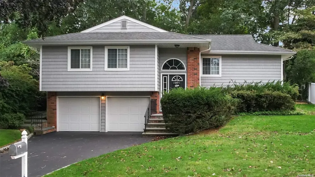 6 Deepdale Drive Rocky Point NY 11778