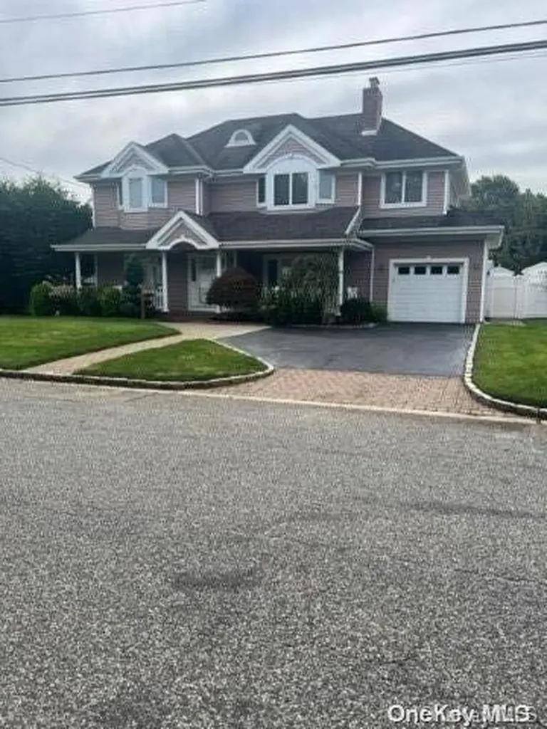 100 Exeter Road Massapequa NY 11758